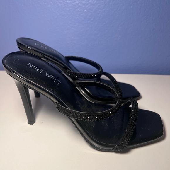 Nine West Black Heels Strappy Sandals - Picture 3 of 4